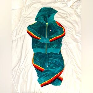 Child’s Aviator Nation Size 6 Sweatshirt and Sweatpants